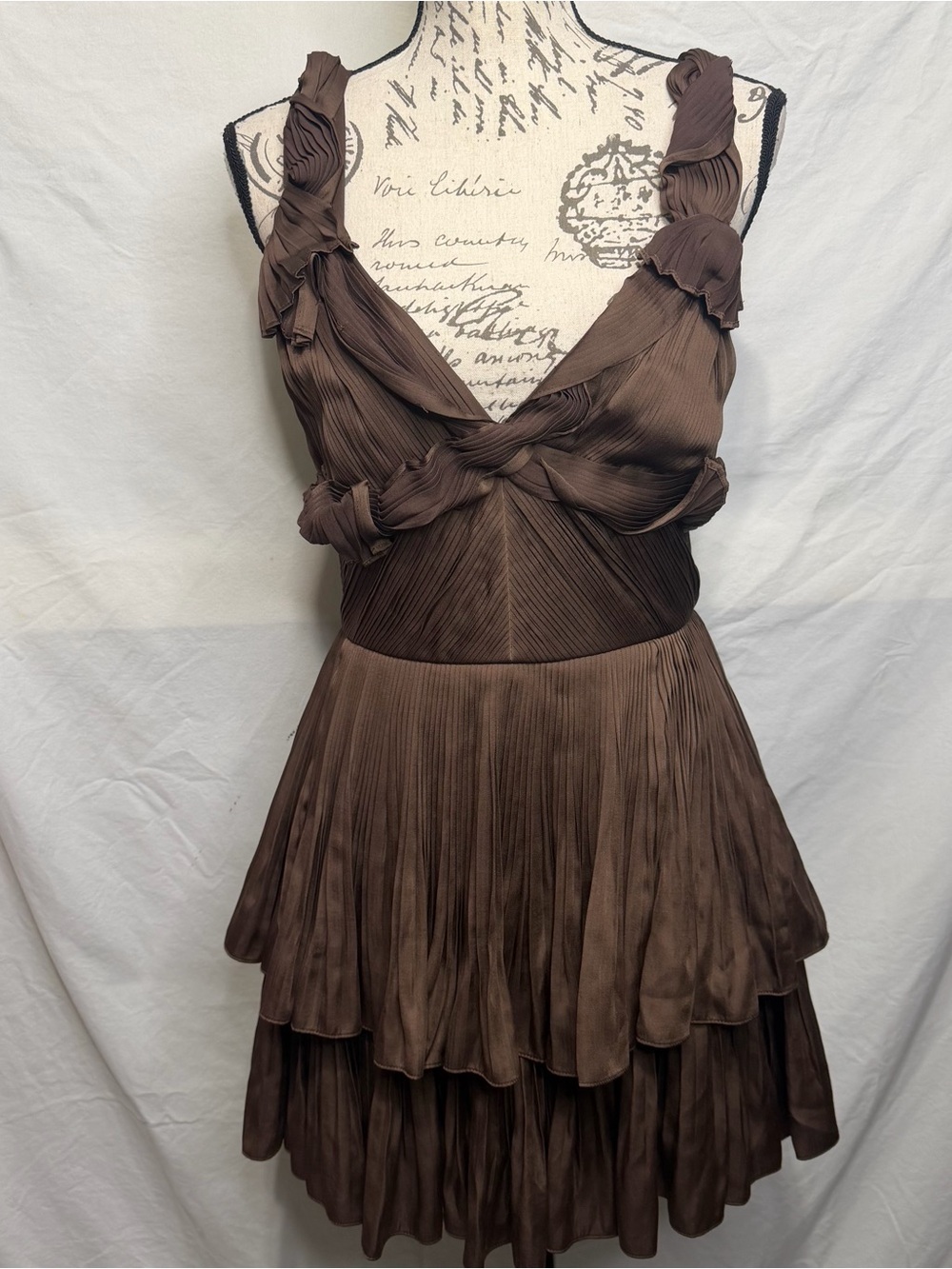 BCBG MAX AZRIA RUNWAY Tiered Brown V-Neck Ruffle Mini Dress Size 10 NWT. $566.00 - Picture 2 of 13